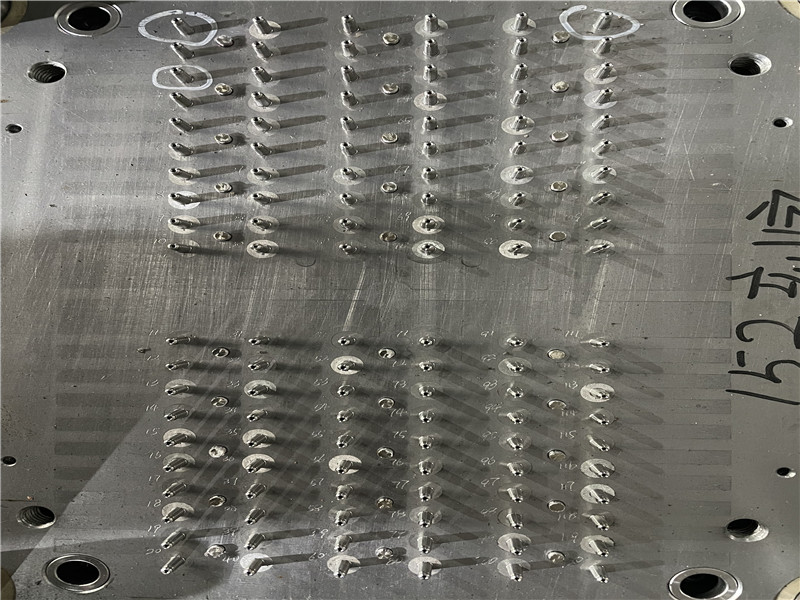 25G注射針座模具醫用注射器模具生產廠
